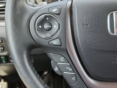 Used 2023 Honda Ridgeline RTL-E image 16