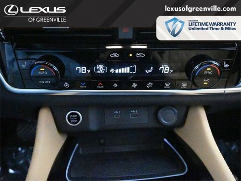 Used 2023 Nissan Rogue Platinum w/ Platinum Premium Package image 16