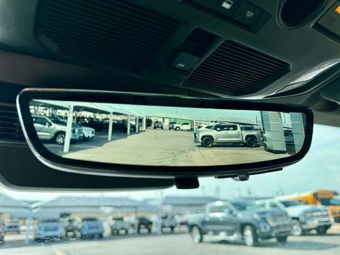 New 2025 GMC Hummer EV 2X AWD/4WD image 17