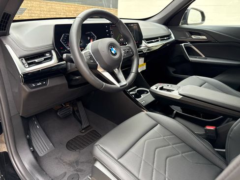 Used 2025 BMW X1 xDrive28i w/ Convenience Package image 12
