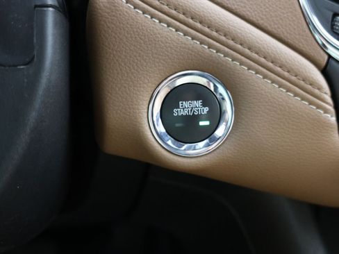 Used 2019 Chevrolet Cruze Premier w/ Sun And Sound Package FWD image 18