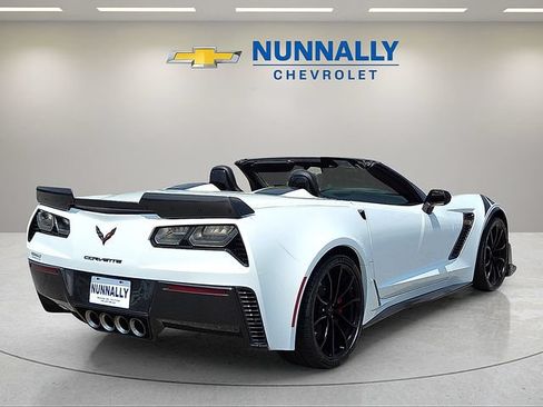 Used 2017 Chevrolet Corvette Z06 RWD image 6