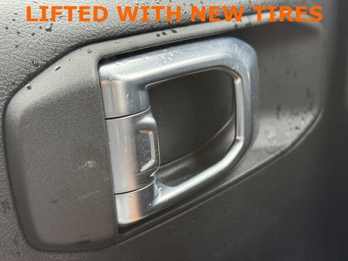 Used 2021 Jeep Wrangler Unlimited Sport image 25