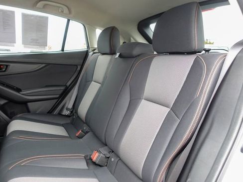 Used 2022 Subaru Crosstrek 2.0i Premium w/ Moonroof Package image 27