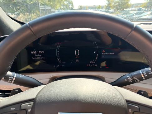 Used 2024 Cadillac XT4 Luxury w/ Cold Weather Package FWD image 26