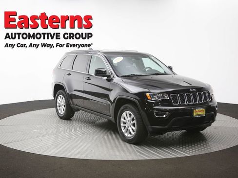 Used 2022 Jeep Grand Cherokee Laredo E w/ Security & Convenience Group image 49