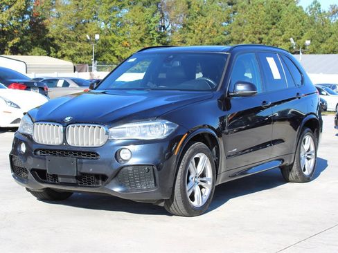 Used 2017 BMW X5 xDrive50i w/ M Sport Package image 3