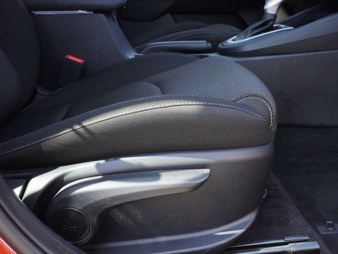 Used 2022 Kia Forte LXS image 23