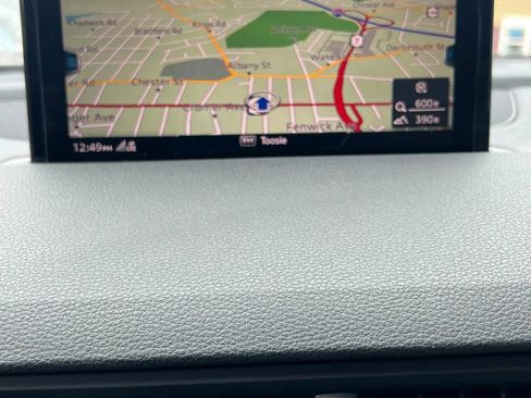 Used 2018 Audi Q7 2.0T Premium Plus image 30