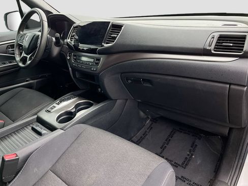 Used 2021 Honda Passport Sport image 26
