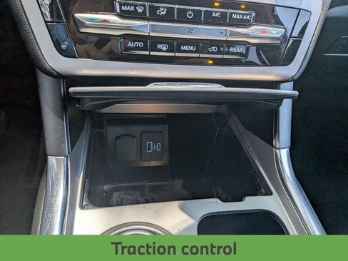 Used 2023 Ford Explorer XLT w/ Equipment Group 202A RWD image 33