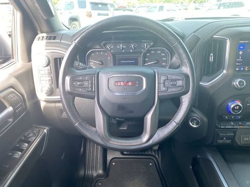 Used 2021 GMC Sierra 1500 AT4 w/ AT4 Preferred Package AWD/4WD image 14