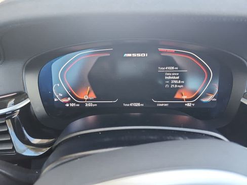 Used 2020 BMW M550i xDrive AWD/4WD image 17