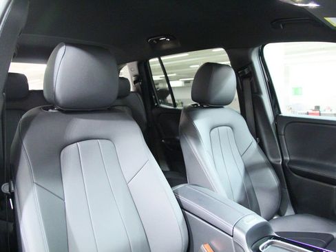 Certified 2025 Mercedes-Benz GLB 250 4MATIC image 25