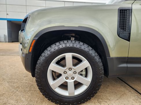Used 2020 Land Rover Defender 110 S AWD/4WD image 9
