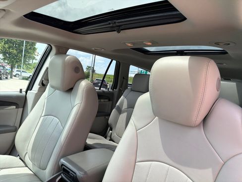 Used 2017 Buick Enclave Premium w/ Experience Buick Package AWD/4WD image 20