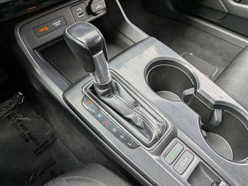 Used 2022 Honda Civic EX image 12