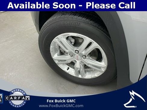Used 2023 GMC Terrain SLE w/ Driver Convenience Package image 40