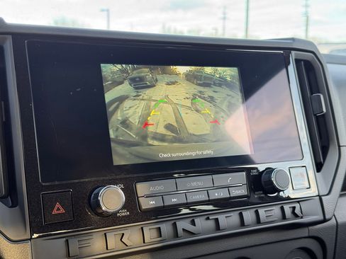 Certified 2025 Nissan Frontier S image 13