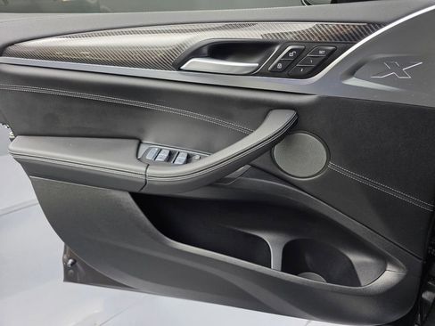 Used 2024 BMW X3 M40i w/ Premium Package image 27