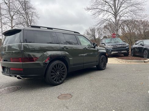 Used 2024 Hyundai Santa Fe Calligraphy image 4