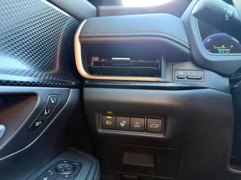 Used 2026 Toyota Grand Highlander AWD Hybrid image 13