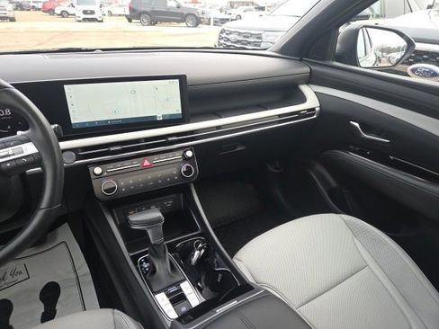 Used 2025 Hyundai Santa Cruz Limited image 27