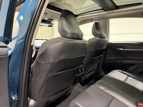 Used 2026 Toyota Camry XLE w/ Premium Package image 17