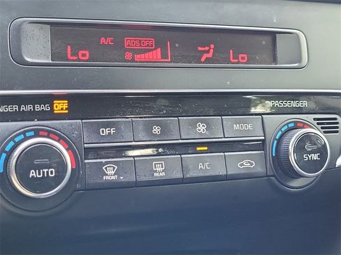 Used 2016 Kia Optima EX image 26