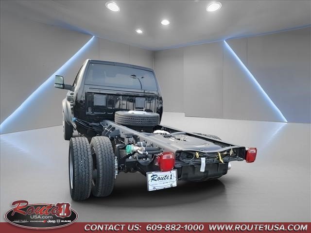 New 2026 RAM 5500 Tradesman w/ Chrome Appearance Group AWD/4WD image 10