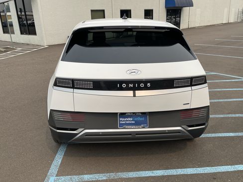 Certified 2024 Hyundai Ioniq 5 SEL AWD/4WD image 4