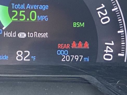 Used 2023 Toyota RAV4 XLE image 12