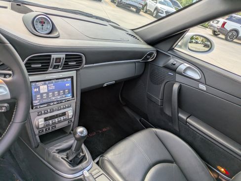 Used 2006 Porsche 911 Carrera S image 15