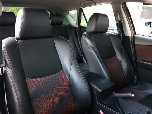 Used 2013 MAZDA MAZDA3 Touring FWD image 19