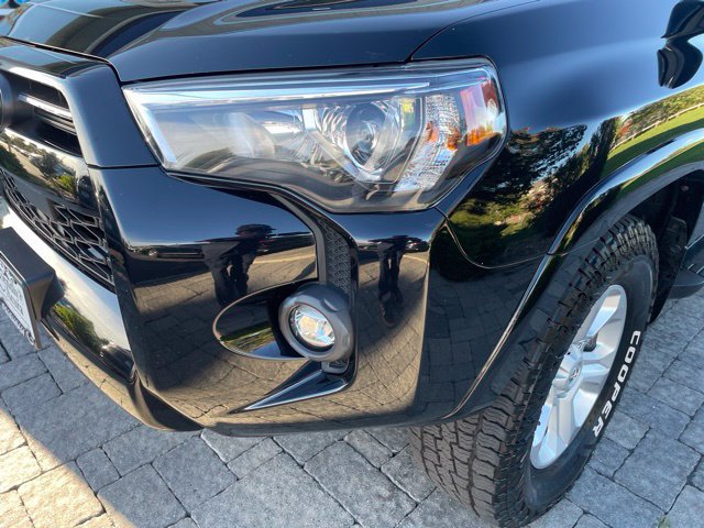 Used 2023 Toyota 4Runner SR5 Premium w/ Moonroof Package AWD/4WD image 14
