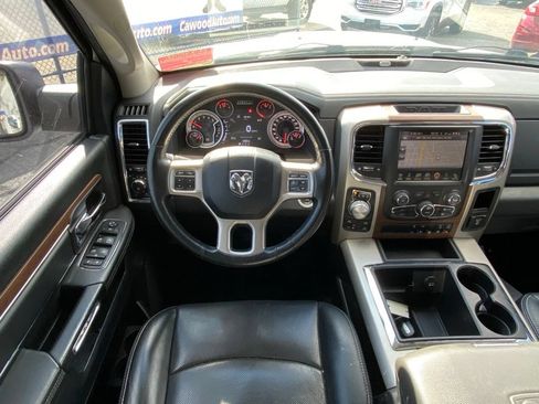 Used 2015 RAM 1500 Laramie w/ Convenience Group AWD/4WD image 22