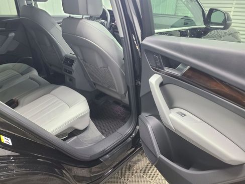 Used 2019 Audi Q5 2.0T Premium image 39