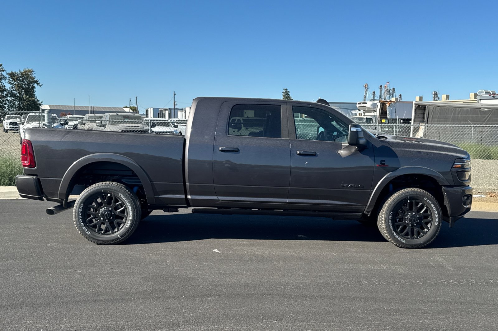 New 2026 RAM 2500 Limited AWD/4WD image 2
