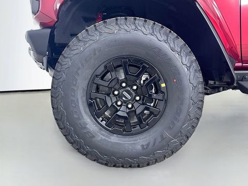 New 2025 Ford Bronco Raptor image 31