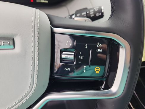 New 2025 Land Rover Range Rover Sport SE image 20