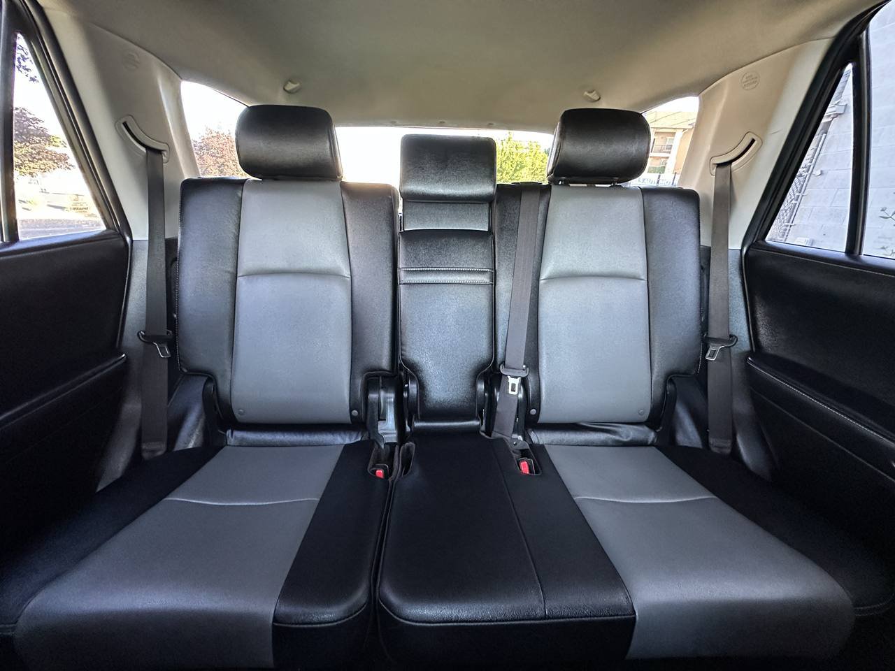 Used 2023 Toyota 4Runner SR5 Premium w/ Moonroof Package AWD/4WD image 48