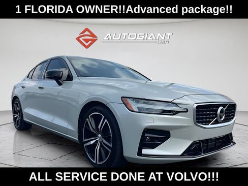 Used 2020 Volvo S60 T5 R-Design FWD image 11