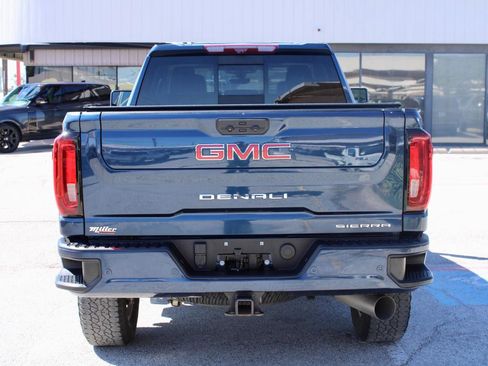 Used 2023 GMC Sierra 3500 Denali w/ Denali Ultimate Package image 5