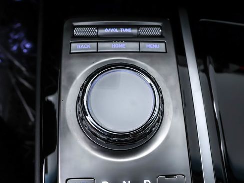 Used 2024 Genesis G80 2.5T image 37