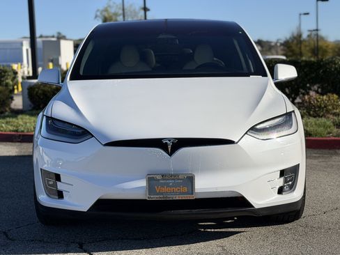 Used 2020 Tesla Model X Long Range image 5