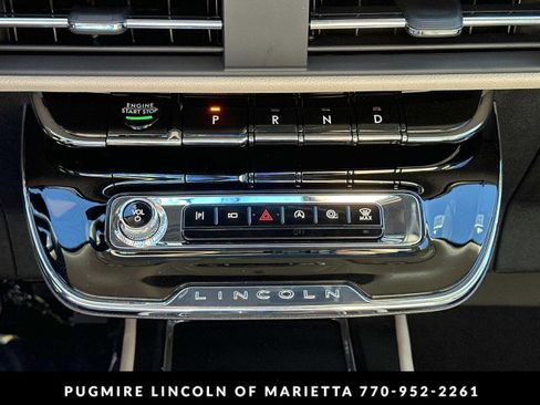 New 2026 Lincoln Corsair Premiere image 32