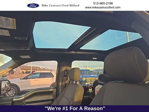 Used 2018 Ford F150 XLT w/ Equipment Group 302A Luxury image 9