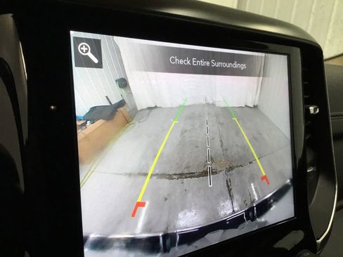 Used 2021 RAM 1500 Laramie image 12