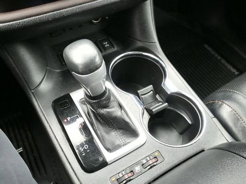 Used 2019 Toyota Highlander Limited Platinum image 24