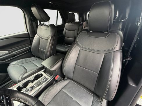 Used 2020 Ford Explorer ST w/ ST Street Pack AWD/4WD image 13